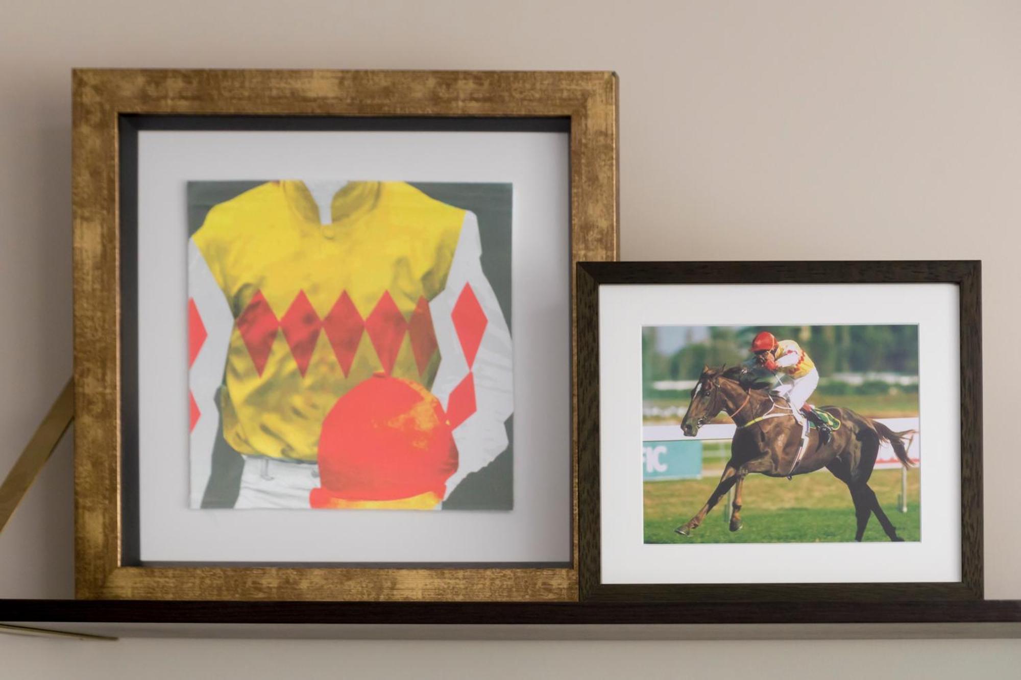 The William Inglis Mgallery Warwick Farm Exterior foto Framed photographs