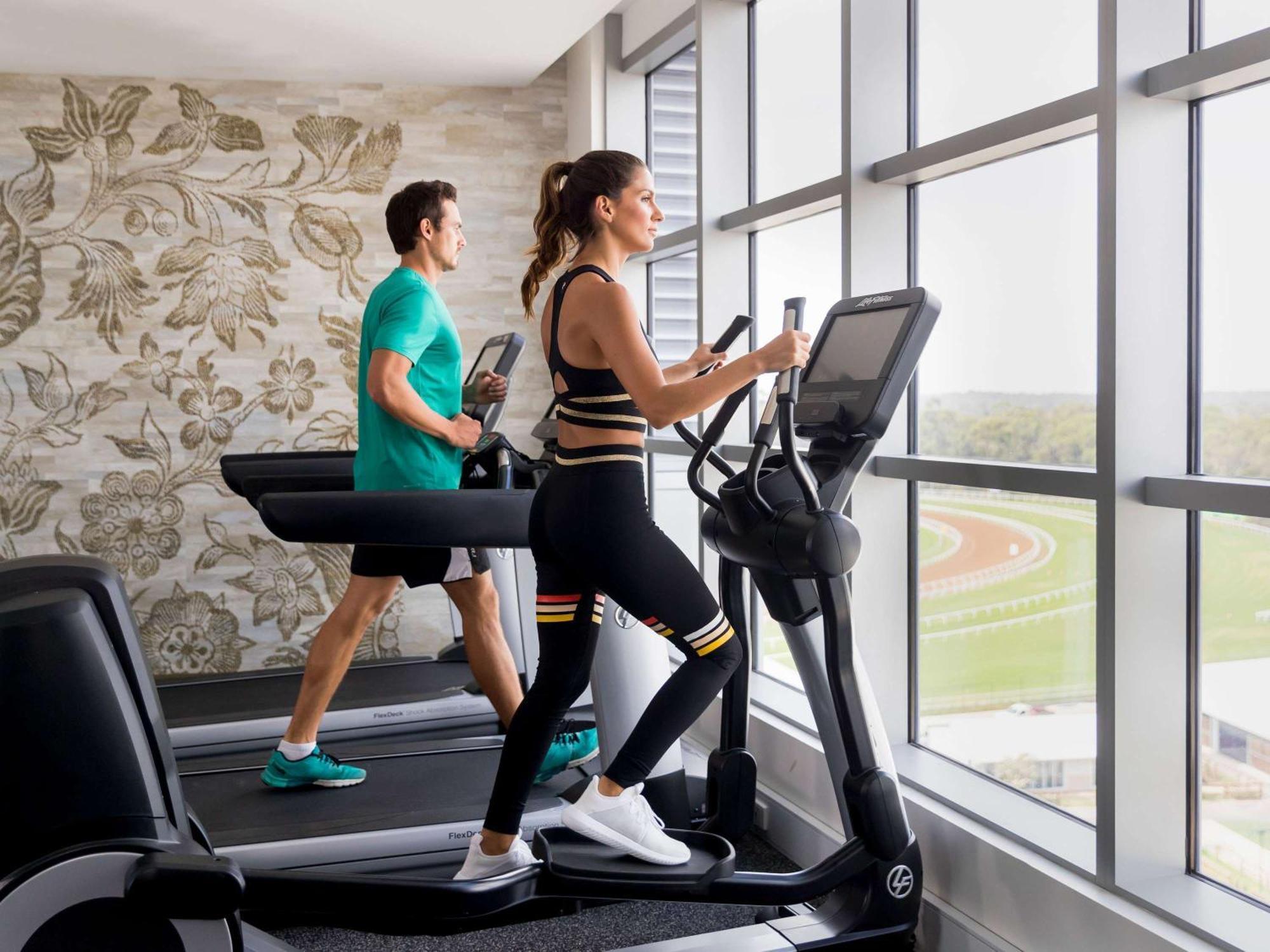 The William Inglis Mgallery Warwick Farm Exterior foto Elliptical cross trainer