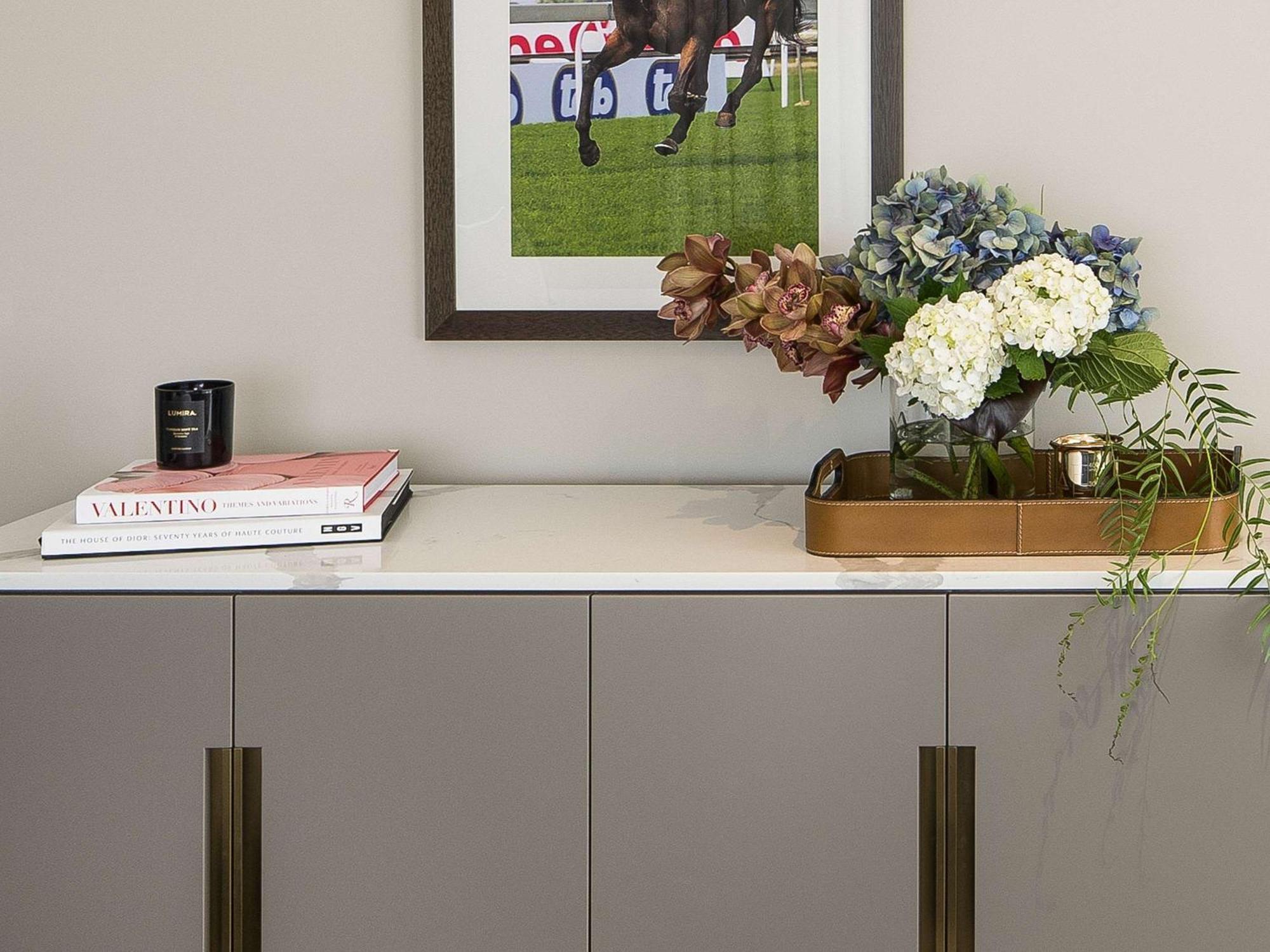 The William Inglis Mgallery Warwick Farm Exterior foto A sideboard